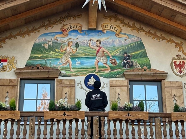 LÜFTELMALEREI EINER ALMHÜTTE LÜFTELMALEREI EINER ALMHÜTTE